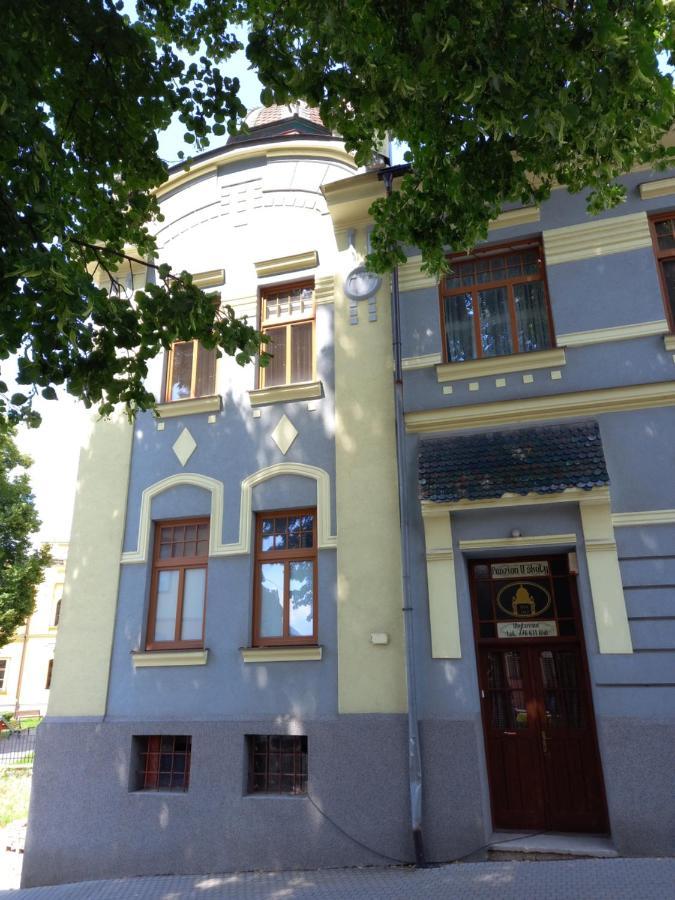 Penzion U Skoly Stare Miasto  Zewnętrze zdjęcie
